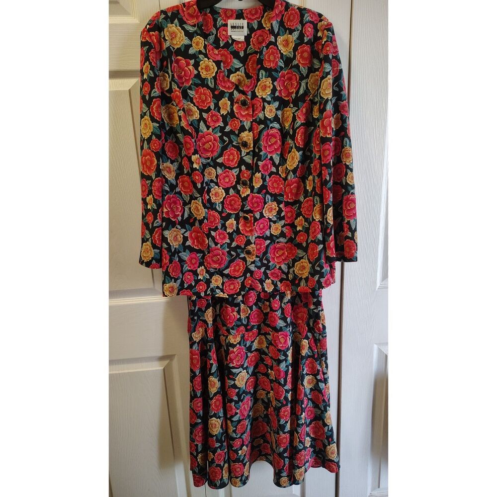 Vintage 80s/90s Retro Leslie Fay Petite 2-Piece Skirt Set Vibrant Floral 18WP